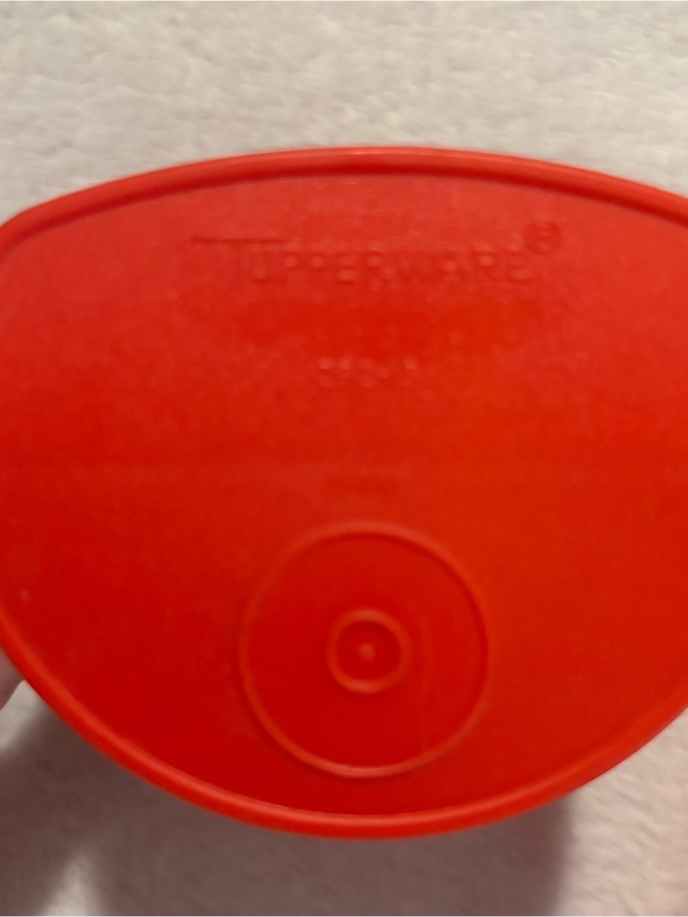 Red Tupperware Scoops - Picture 2 of 2